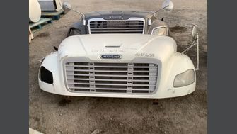FREIGHTLINER M2 106 2016
