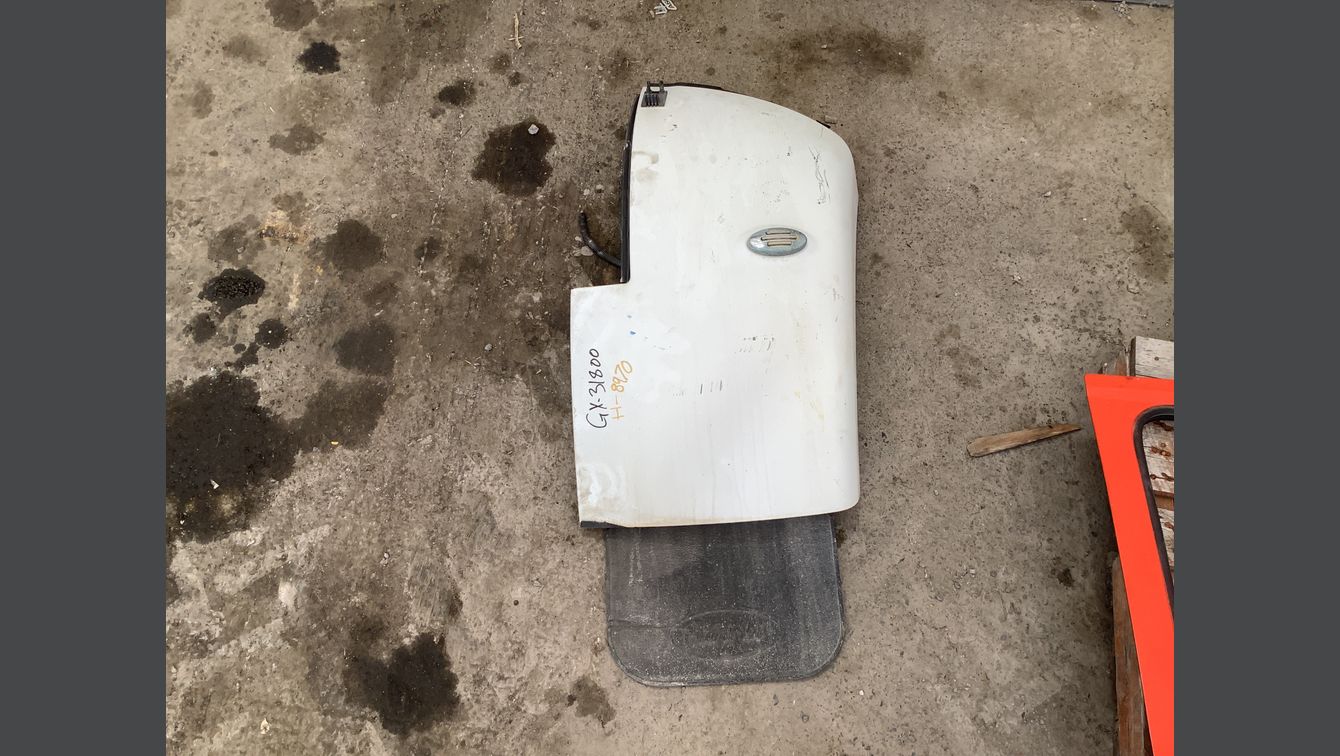 2011 PETERBILT PB330