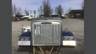 FREIGHTLINER FLD 120 1996