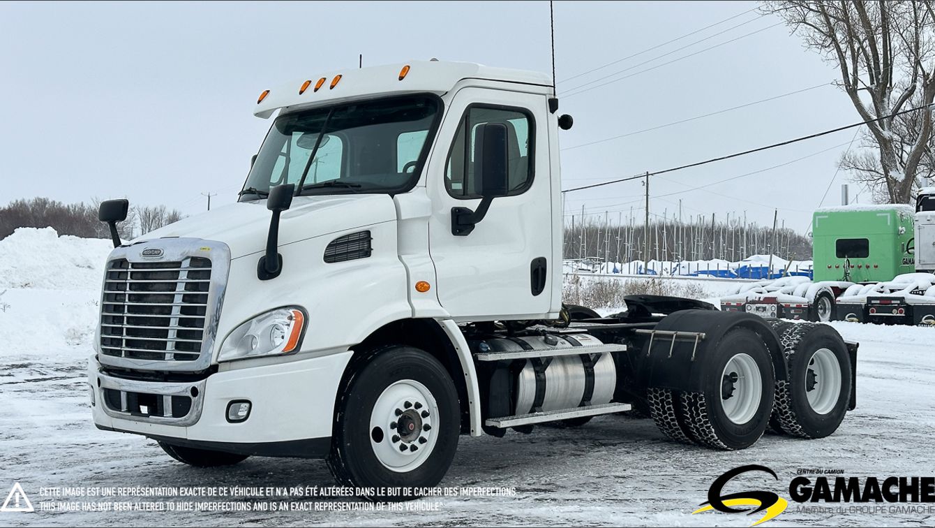 FREIGHTLINER CASCADIA  2015