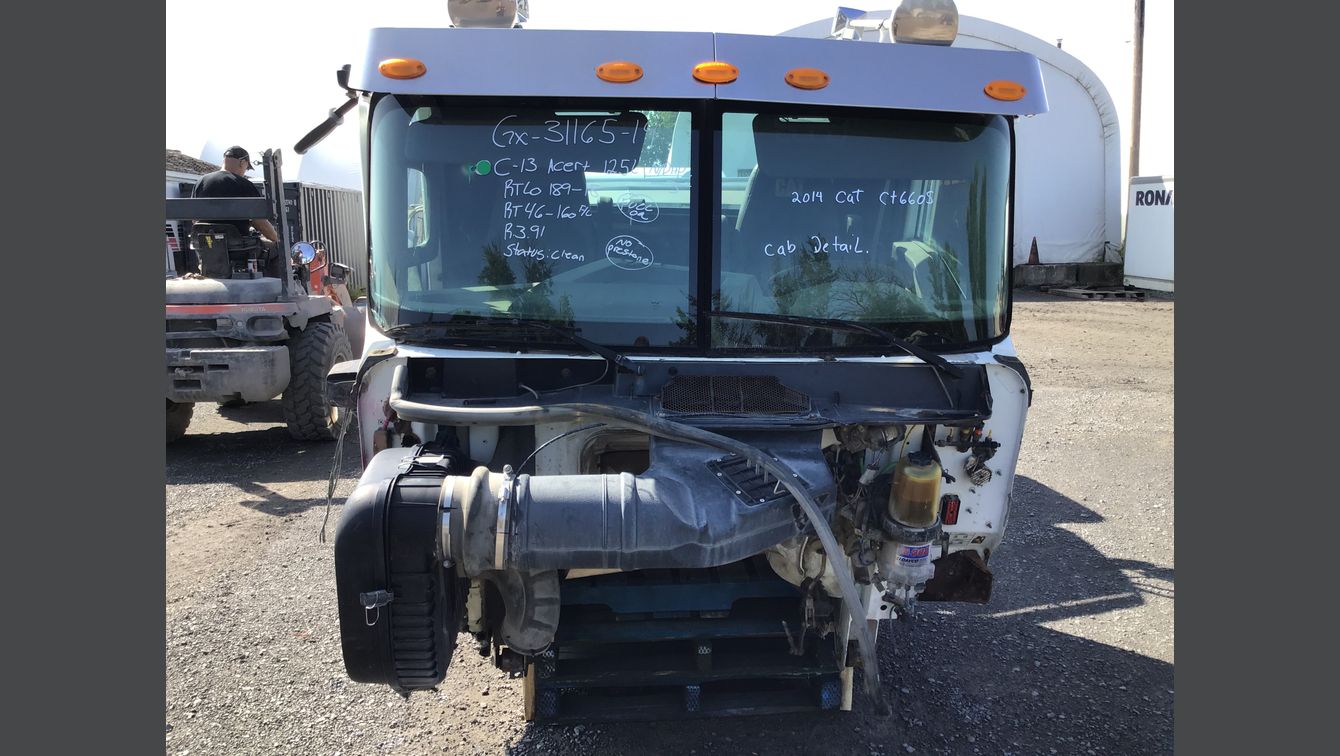 2014 CAT CT660S SBA 6X4