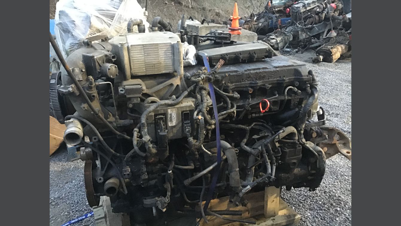 INTERNATIONAL MAXXFORCE 13