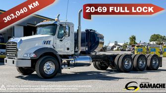 MACK GU814 GRANITE 2011