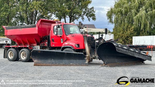 2015 FREIGHTLINER 108SD main image