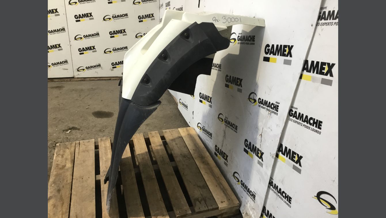 2021 INTERNATIONAL HV613