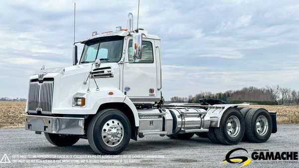 2016 WESTERN STAR 4700SB main image
