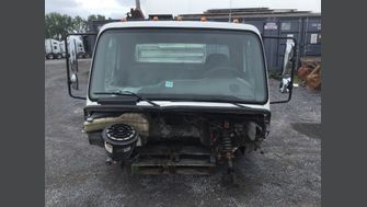 2003 FREIGHTLINER M2 106