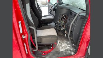 2020 FREIGHTLINER CASCADIA 