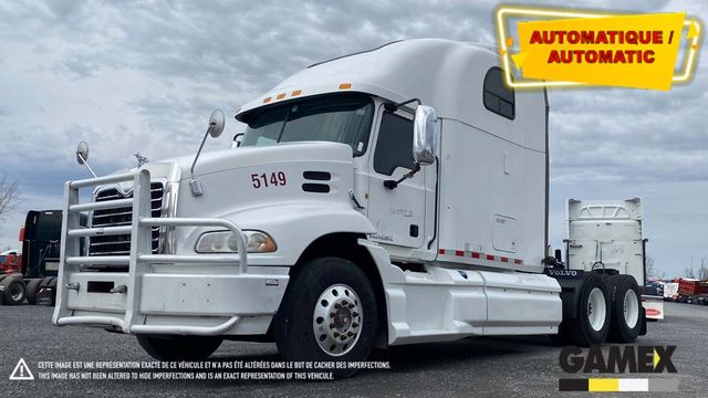 2013 MACK CXU613