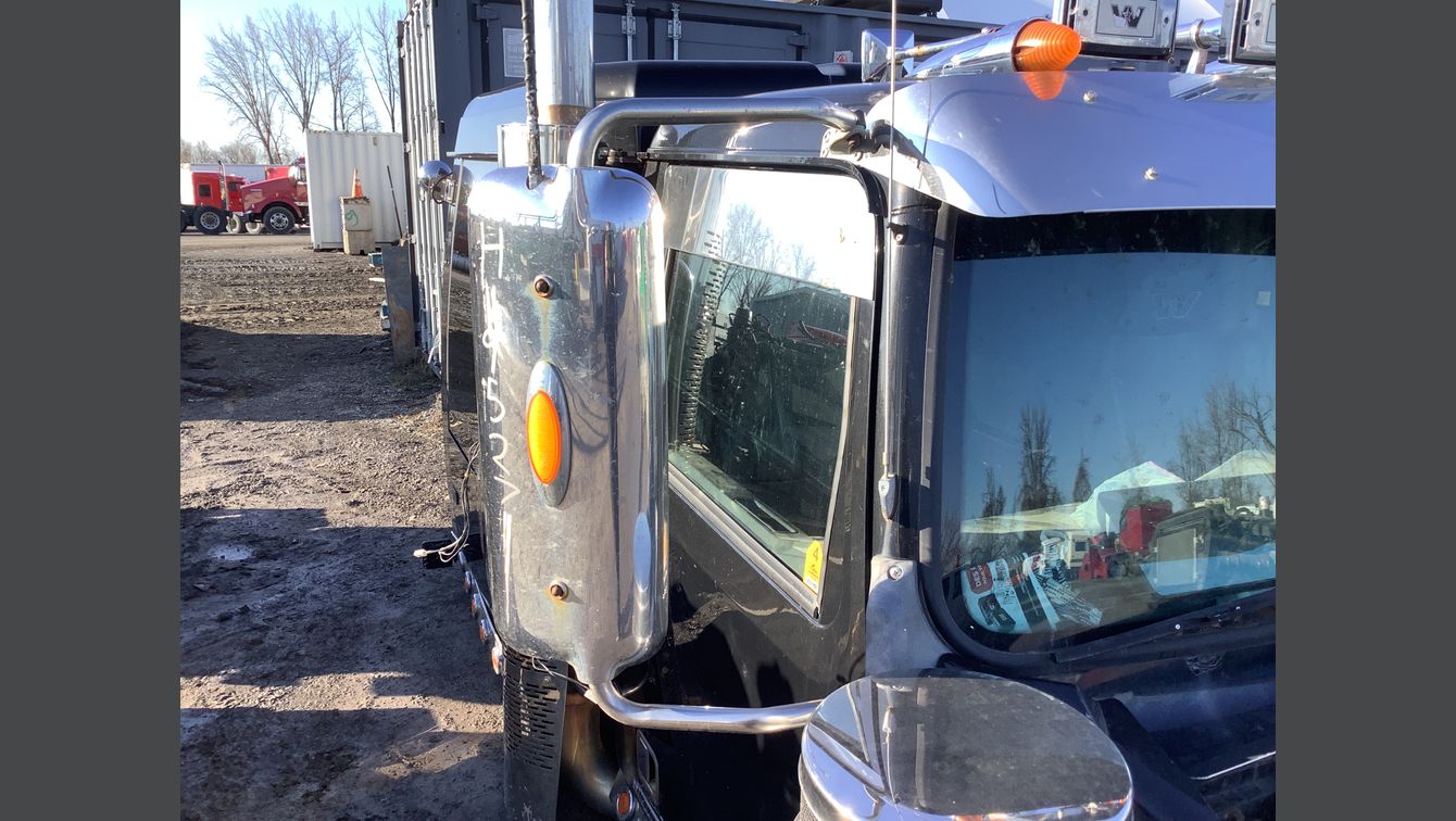 2016 WESTERN STAR 4900