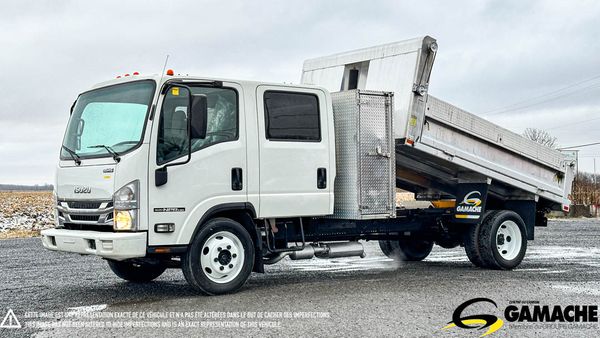 2018 ISUZU NPR-HD main image