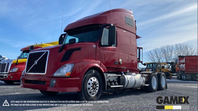 2014 VOLVO VNL670