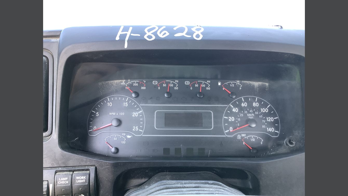 2021 INTERNATIONAL LT625