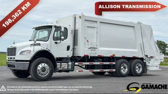 FREIGHTLINER M2 106 2017