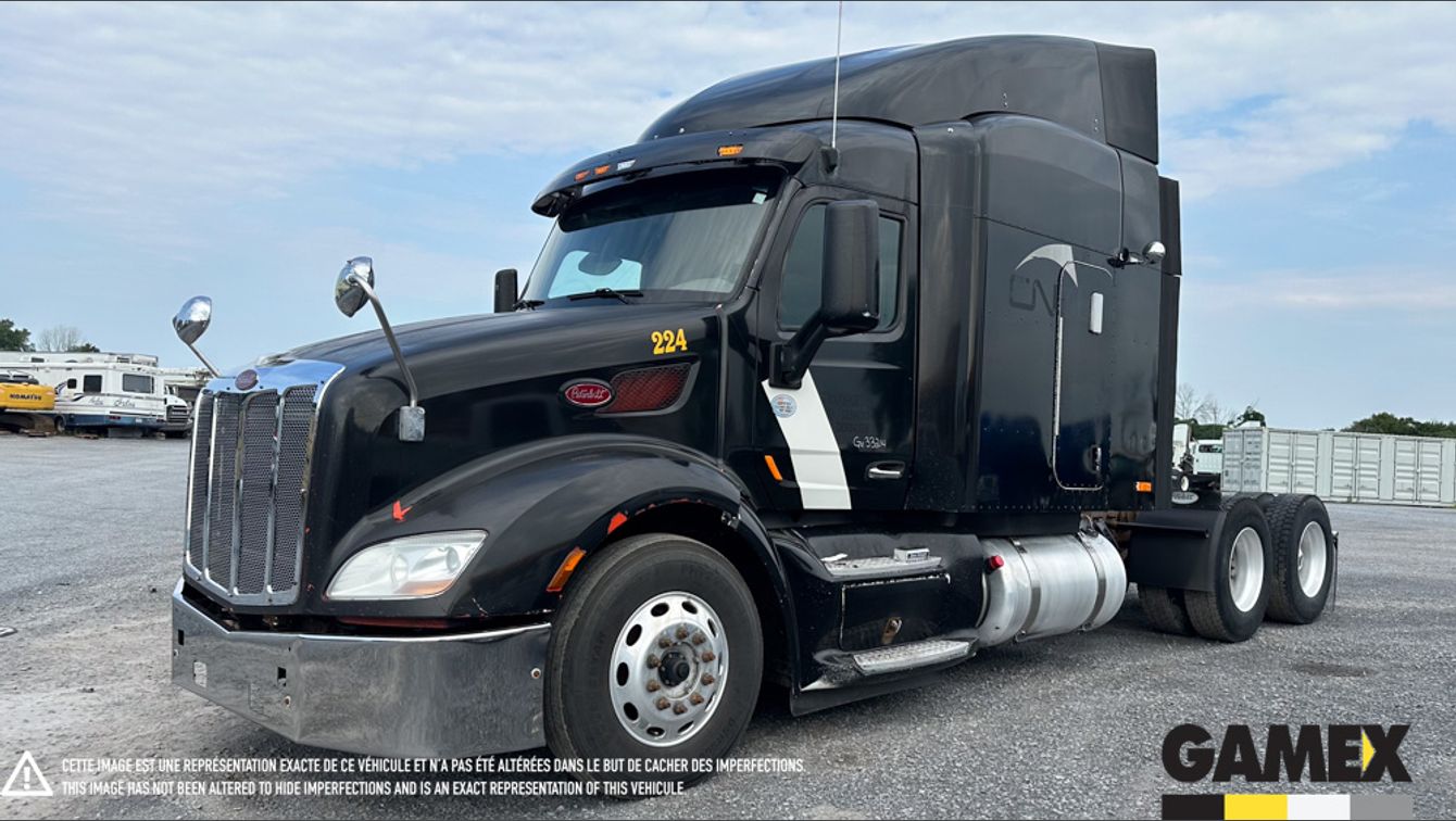PETERBILT 579 2013