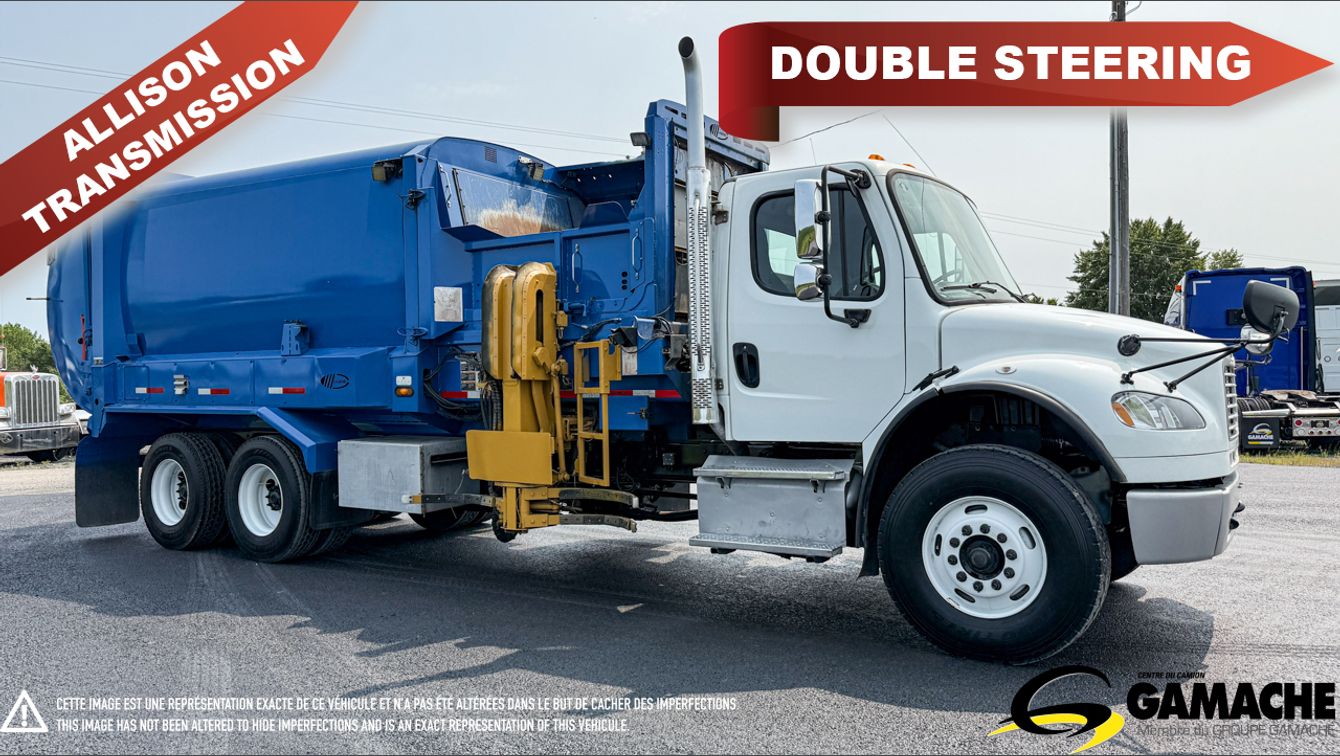 FREIGHTLINER M2 106 2015