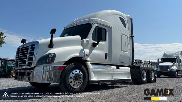 2015 FREIGHTLINER CASCADIA  main image