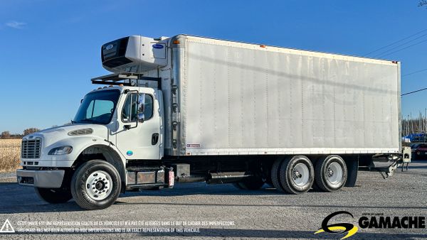 2015 FREIGHTLINER M2 106 main image