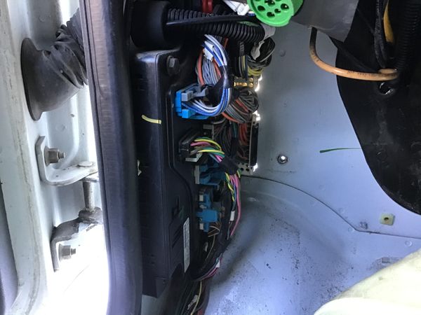 2018 INTERNATIONAL LT625 main image