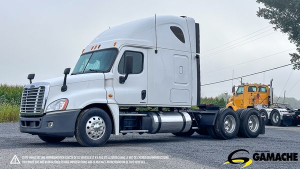 2012 FREIGHTLINER CASCADIA main image