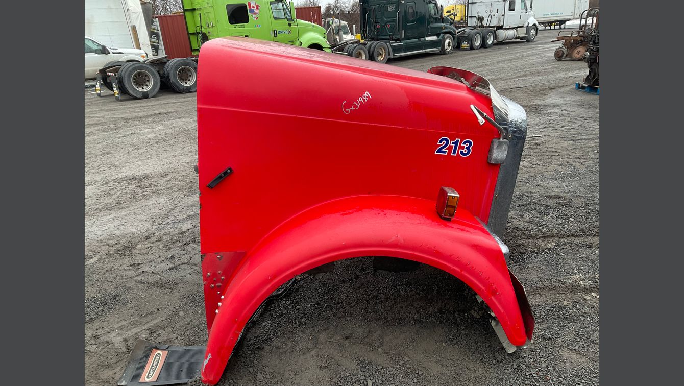 2006 FREIGHTLINER CLASSIC 