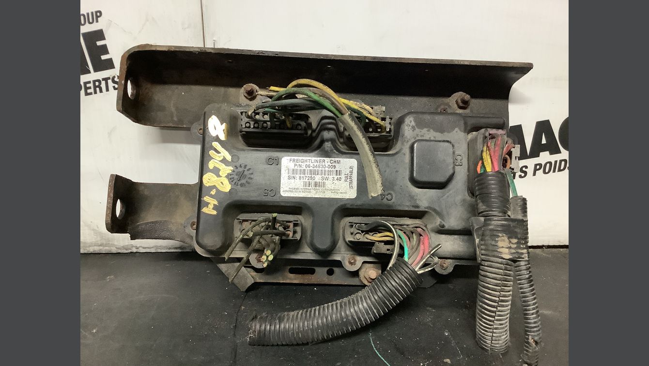 2009 FREIGHTLINER M2