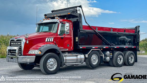 2011 MACK GU813 GRANITE main image
