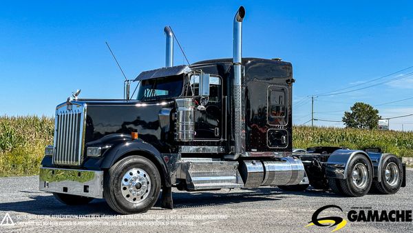 2022 KENWORTH W900L main image