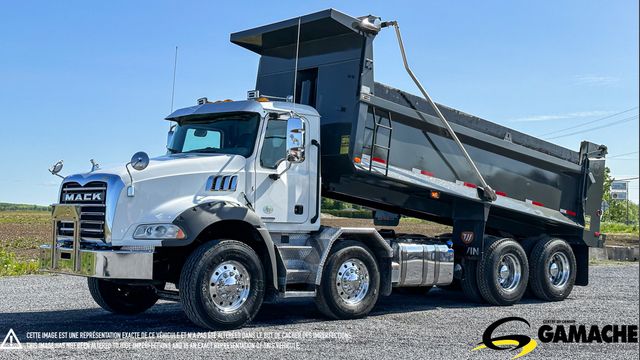 2020 MACK GRANITE