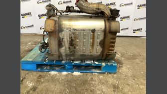 2015 FREIGHTLINER CASCADIA 