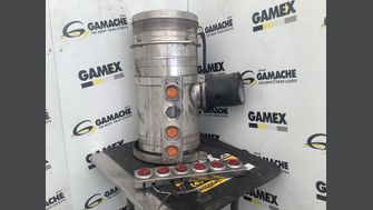 2010 WESTERN STAR 4900