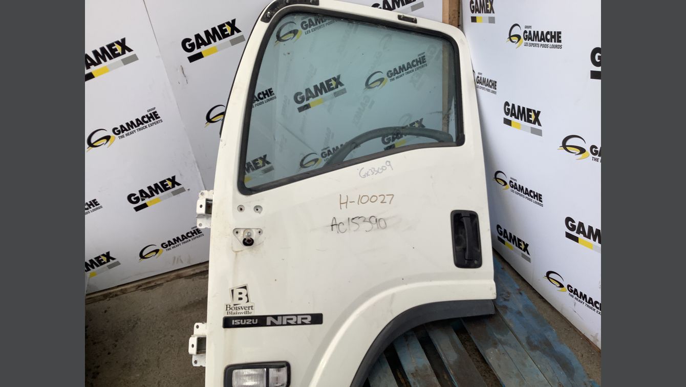 2021 ISUZU NRR