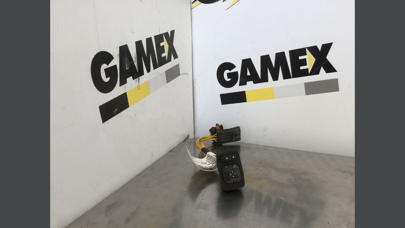 2015 WESTERN STAR 4900FA