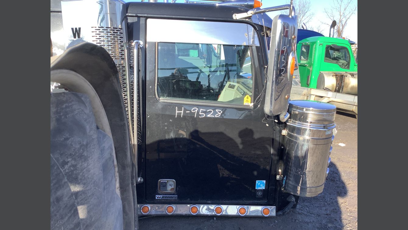 2016 WESTERN STAR 4900