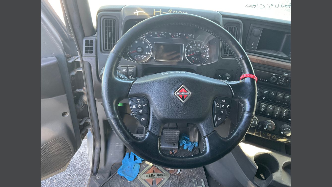 2020 INTERNATIONAL LONESTAR