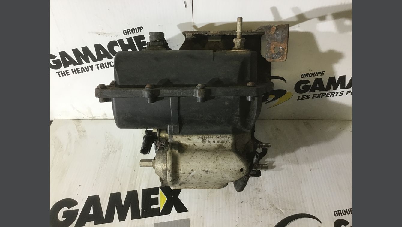 2011 FREIGHTLINER CASCADIA 