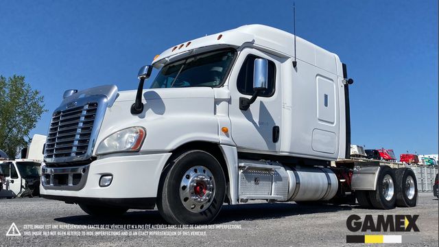 2013 FREIGHTLINER CASCADIA