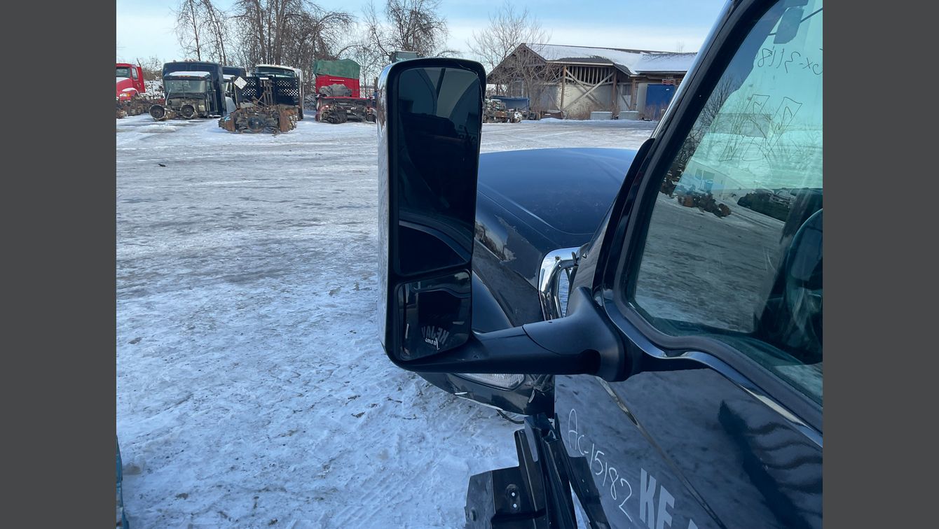 2019 INTERNATIONAL LT625