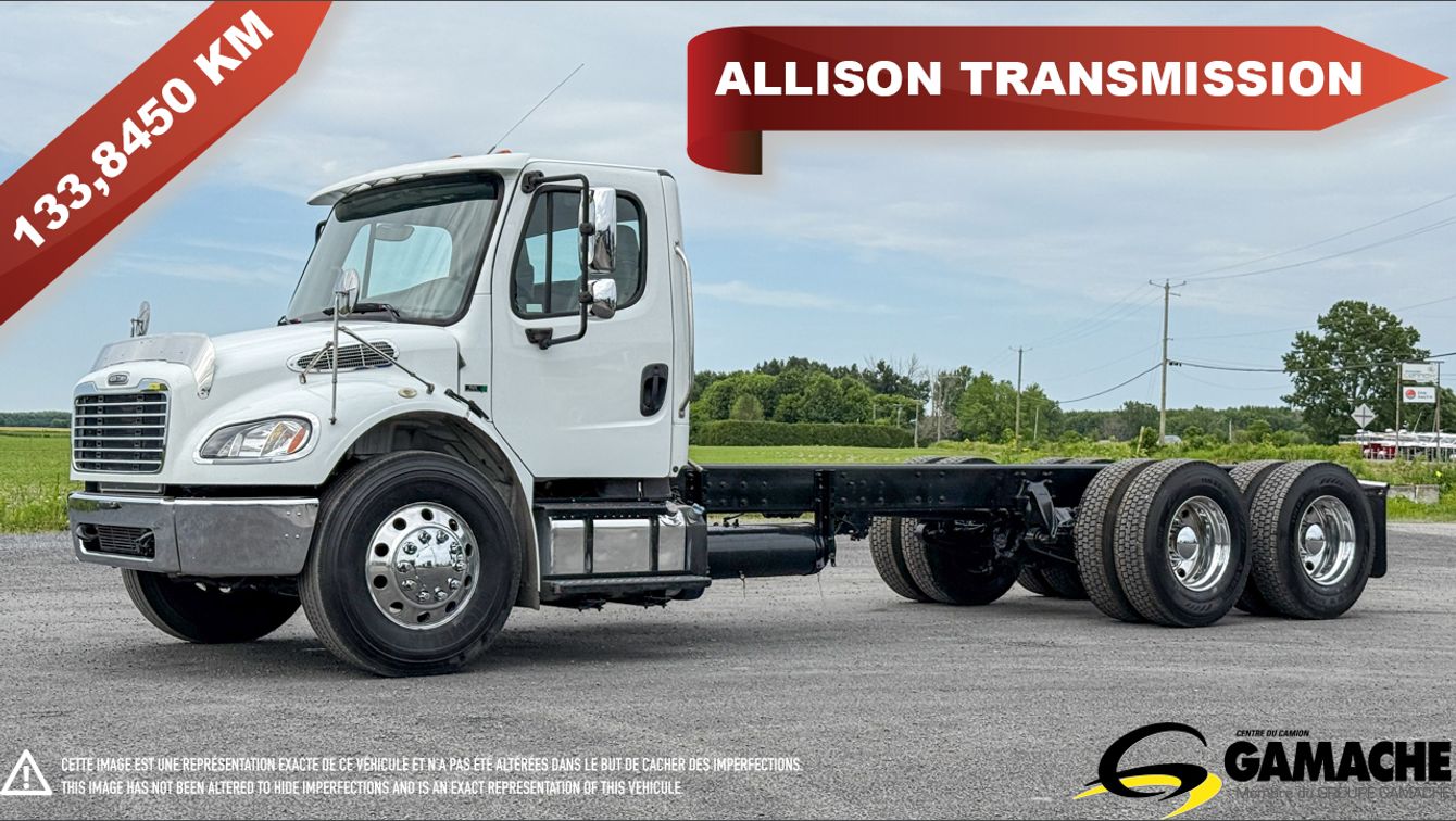 FREIGHTLINER M2 106 2013