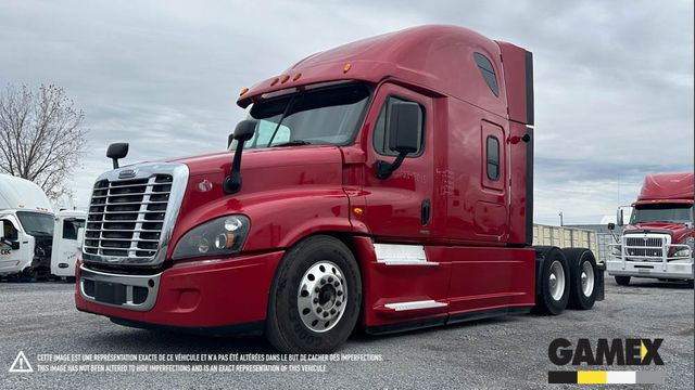 FREIGHTLINER CASCADIA 2015