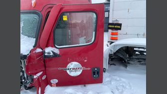 2020 FREIGHTLINER CASCADIA 