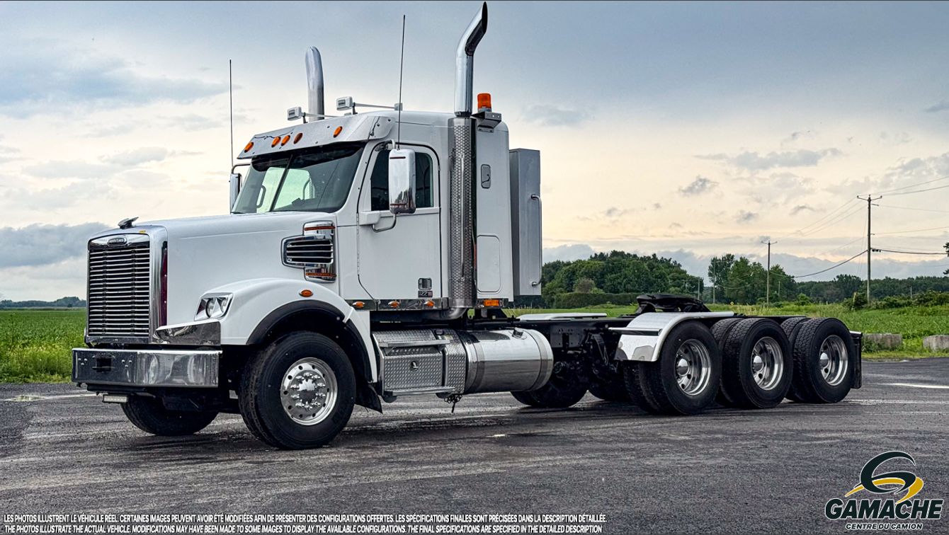 FREIGHTLINER 122SD 2015