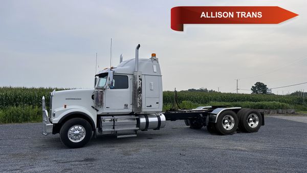 2014 WESTERN STAR 4900FA main image