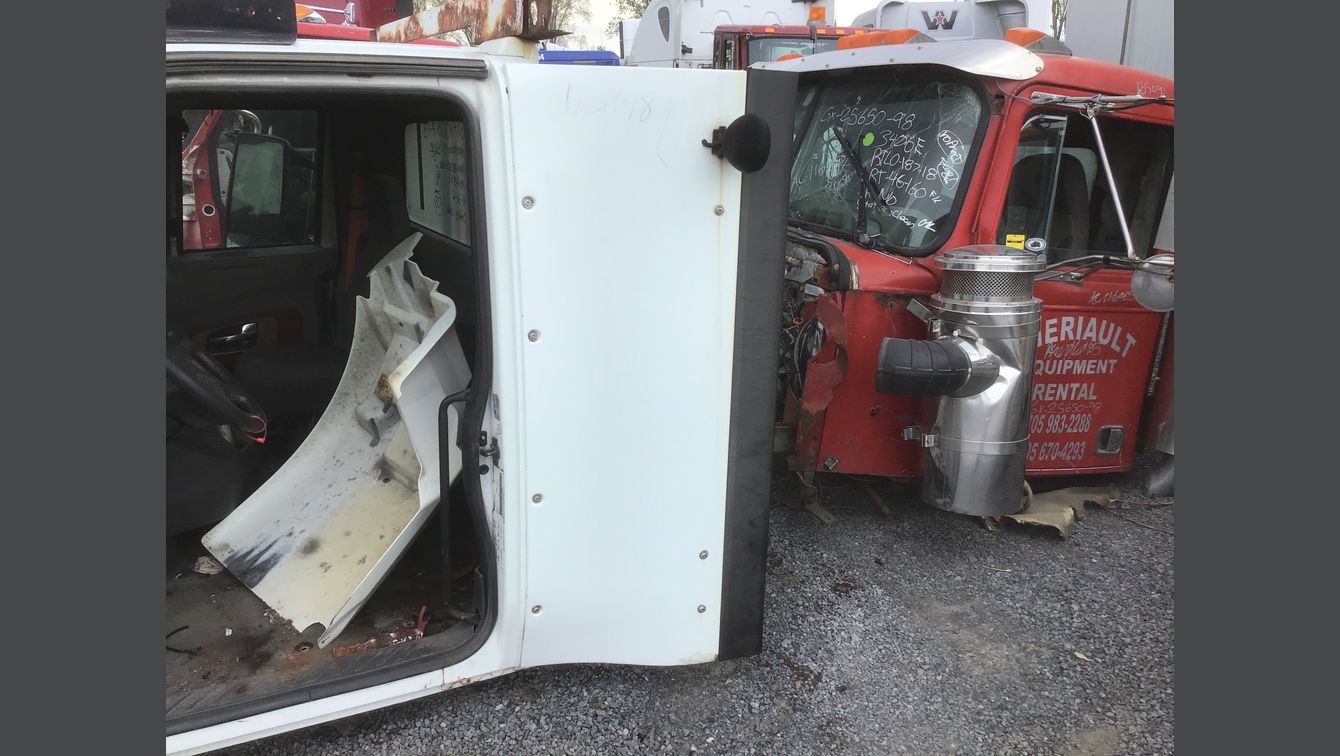 2013 INTERNATIONAL PROSTAR