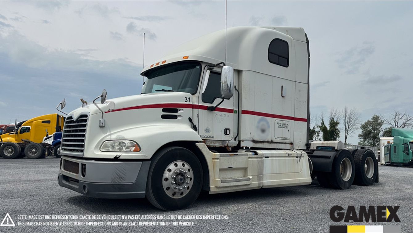 MACK CXU613 2016