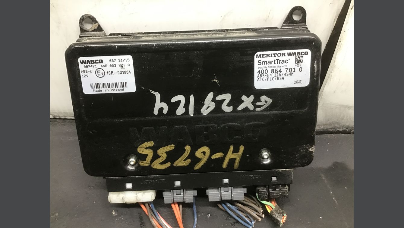 2016 FREIGHTLINER CASCADIA 