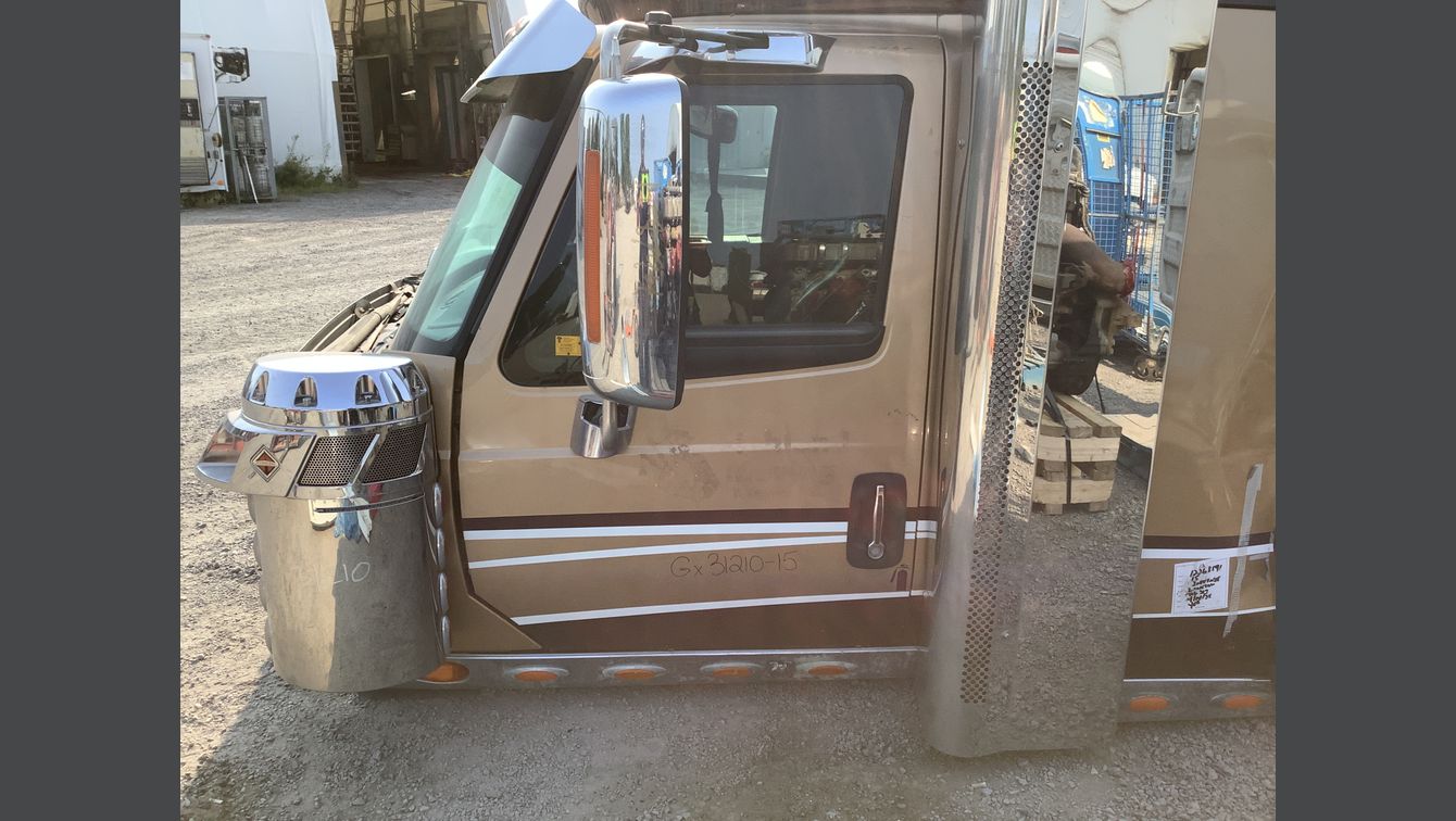 2015 INTERNATIONAL LONESTAR