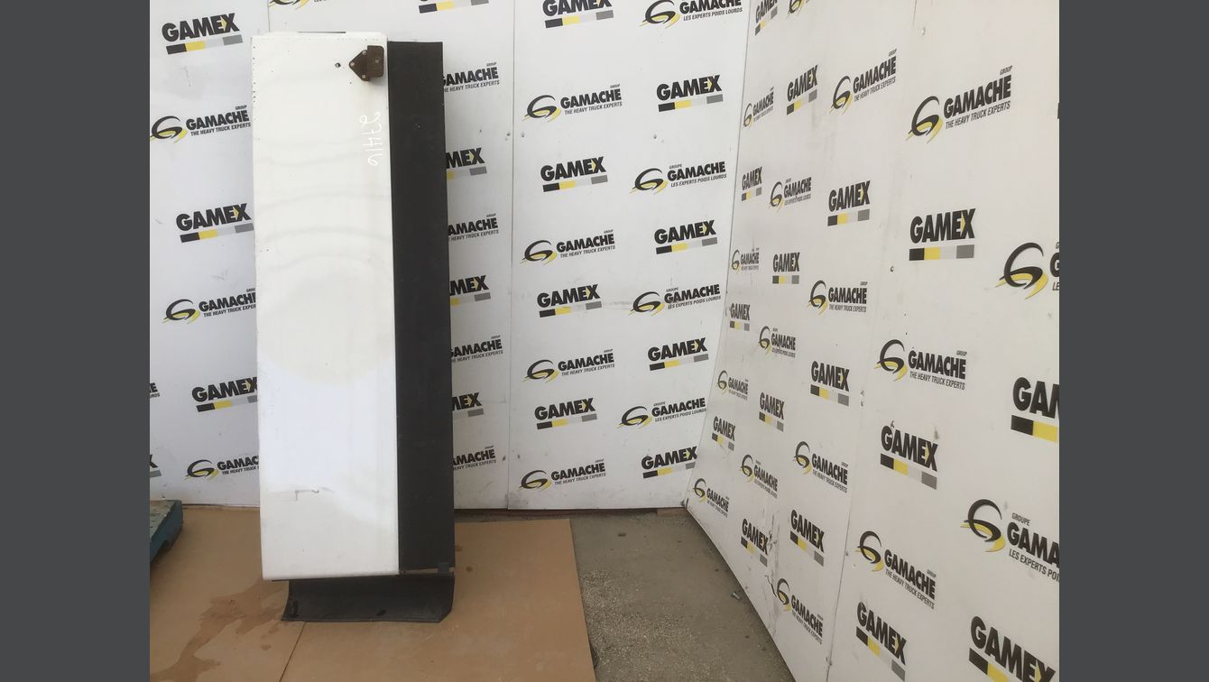 2016 FREIGHTLINER CASCADIA 