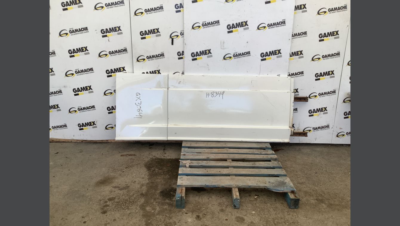 2018 FREIGHTLINER CASCADIA 