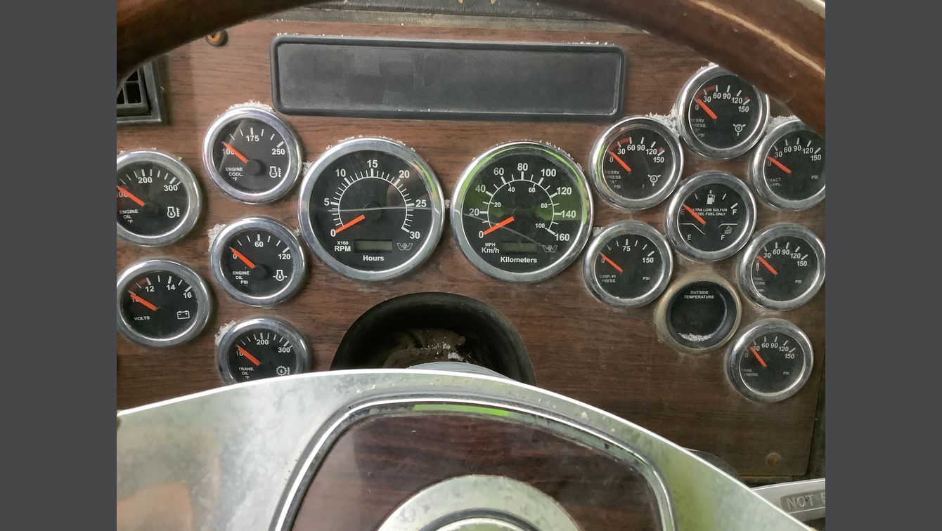 2021 WESTERN STAR 4900FA